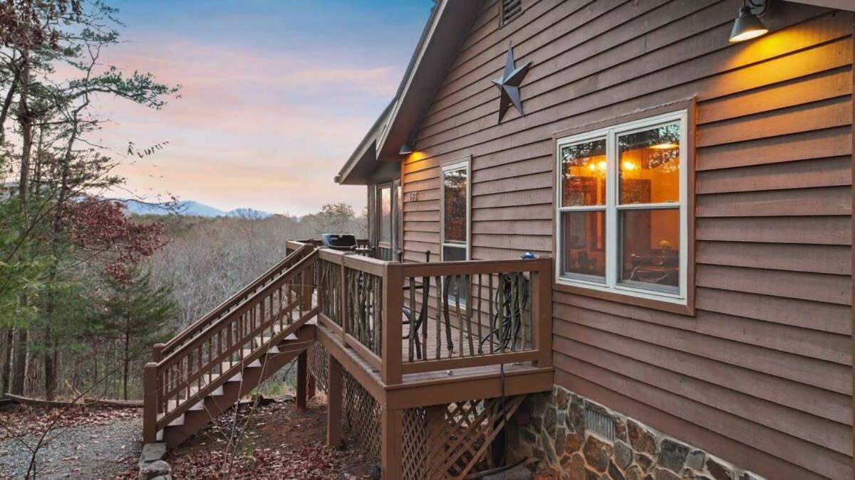 Mountain Views Hot Tub Firepit Close To Town ブルーリッジ山脈 エクステリア 写真